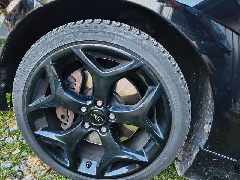 Gebraucht Ford Focus ST 226 PS (166 kW) 2008 Schwarz Limousine