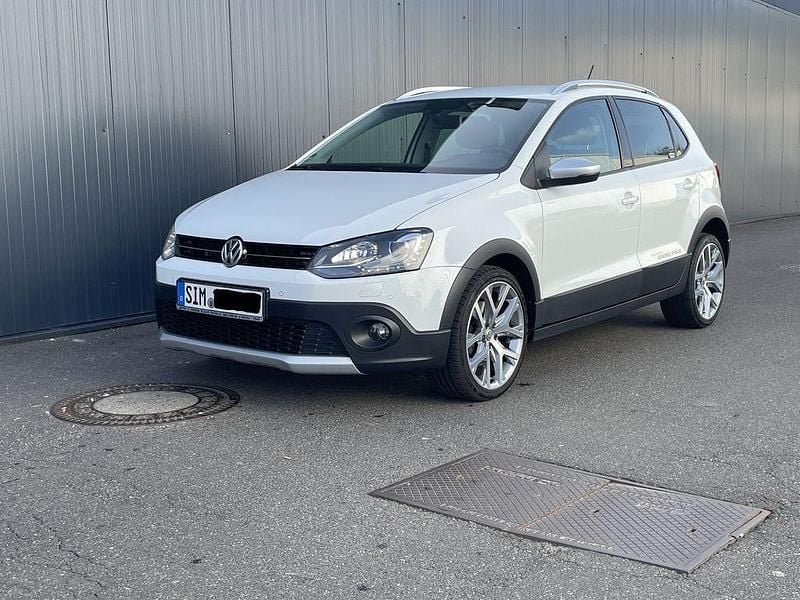Gebraucht VW Polo Cross 110 PS (80 kW) 2016 Weiß Kleinwagen