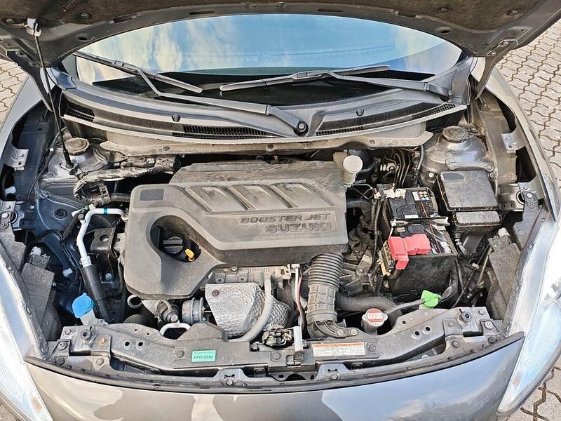 Gebraucht Suzuki Swift Comfort 111 PS (81 kW) 2017 Grau Kleinwagen