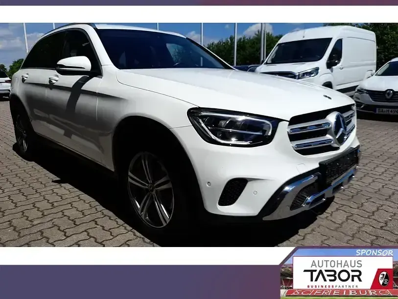 Gebraucht Mercedes GLC200 Business 163 PS (119 kW) 2021 Weiß SUV