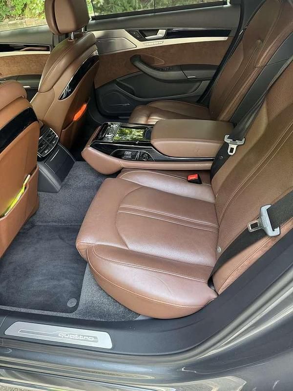Gebraucht Audi A8L 435 PS (319 kW) 2015 Grau Limousine