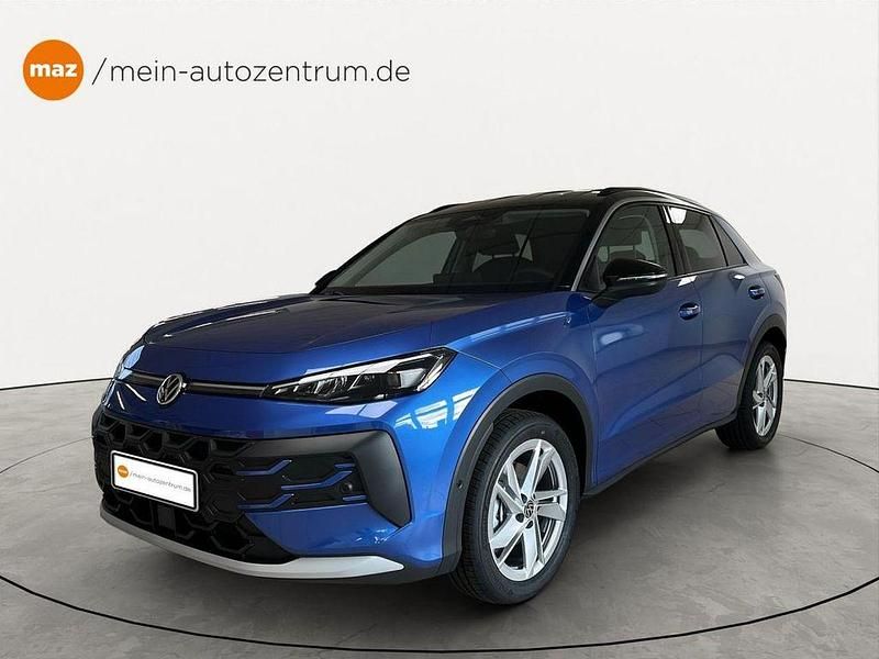 Neu VW T-Roc Life 150 PS (110 kW) 2026 Celestial blue SUV