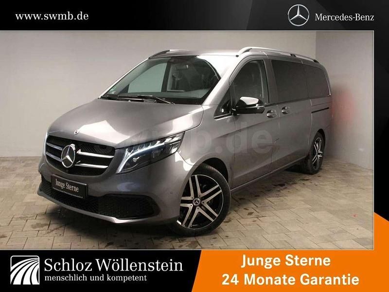 Selenitgrau metallic Gebraucht 2024 Mercedes V300 Avantgarde Van / Kleinbus | 66.870 € (Fairer Preis) - Bild 1/4