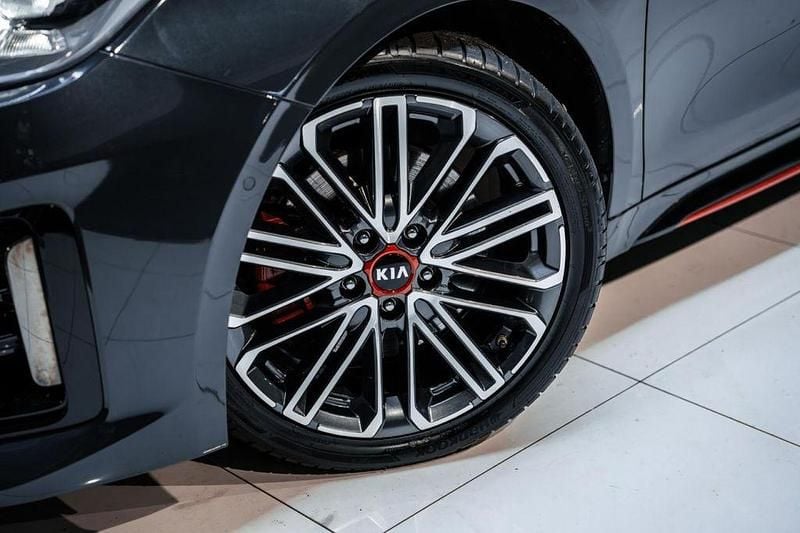 Gebraucht Kia ProCeed GT 204 PS (150 kW) 2020 Grau Kombi