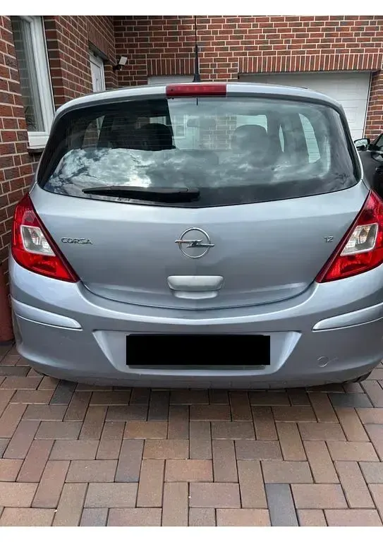 Gebraucht Opel Corsa 80 PS (58 kW) 2008 Silber Kleinwagen