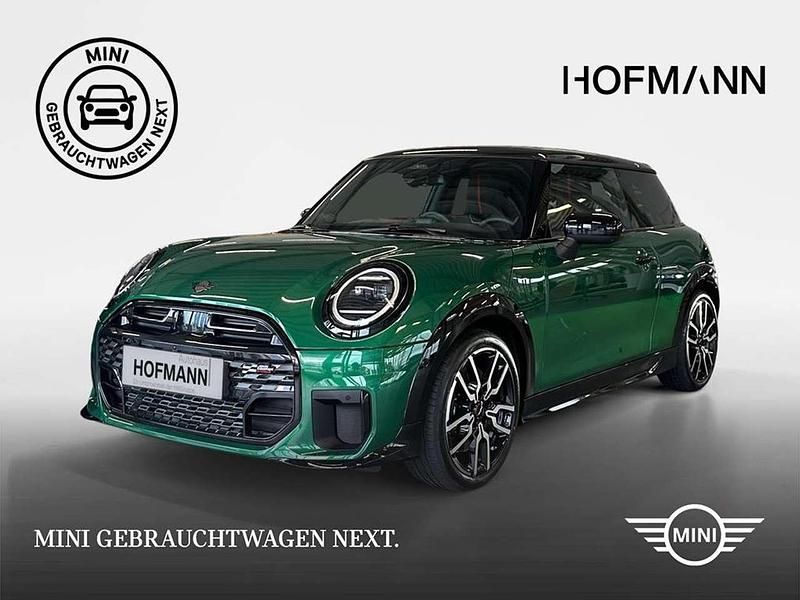 Gebraucht Mini John Cooper Works 204 PS (150 kW) 2024 British racing green metallic Kleinwagen