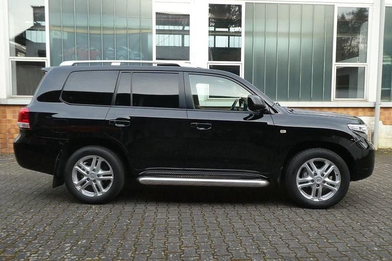 Gebraucht Toyota Land Cruiser Executive 286 PS (210 kW) 2009 Schwarz SUV
