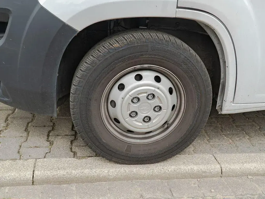 Gebraucht Opel Movano 140 PS (102 kW) 2024 Weiß Van