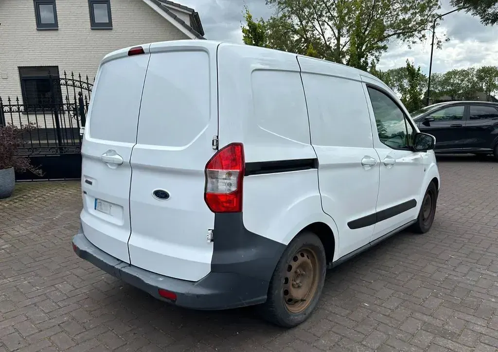 Gebraucht Ford Transit 75 PS (55 kW) 2015 Weiß Van / Kleinbus