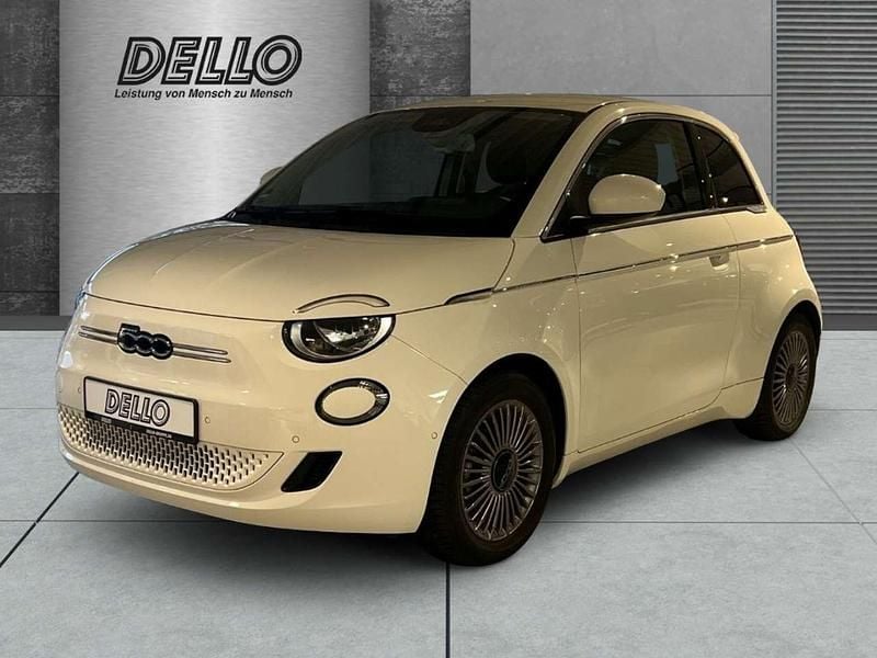 Gebraucht Fiat 500e Style 86 kW (118 PS) 2023 Colore esterno (arktis weiß) Kleinwagen