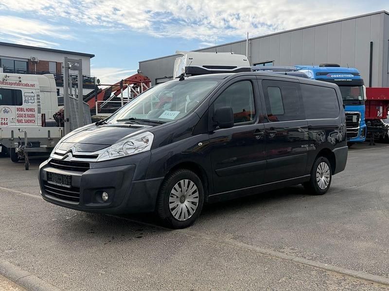 Second-hand Citroën Jumpy 128 CP (94 kW) 2015 Negru Monovolum