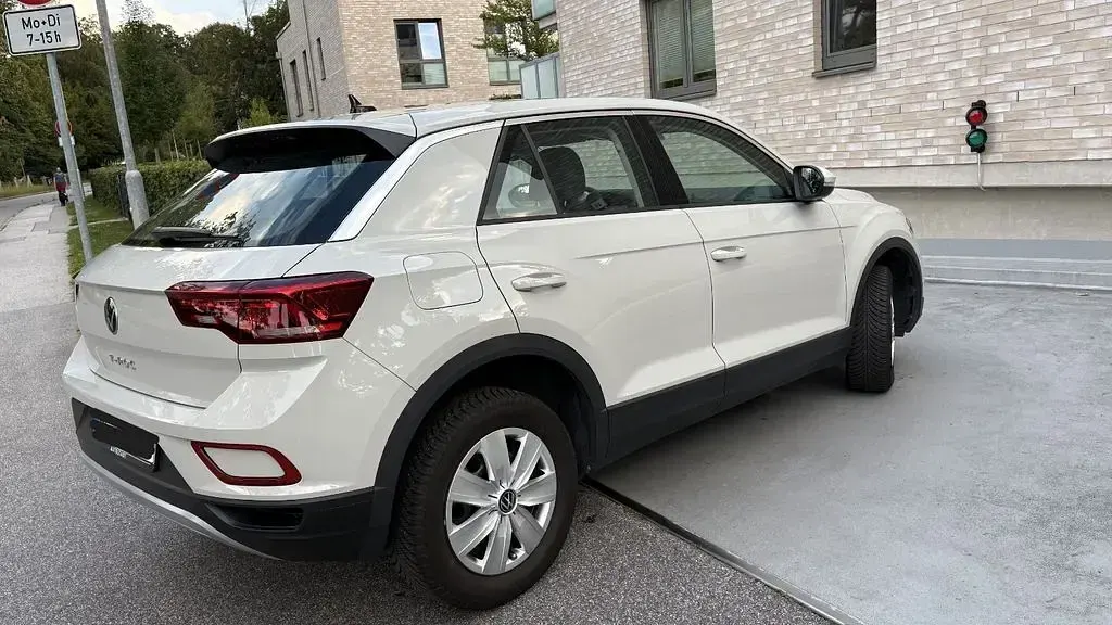 Gebraucht VW T-Roc 110 PS (80 kW) 2022 Grau SUV