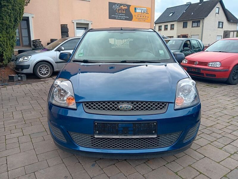 Blau Gebraucht 2007 Ford Fiesta Fun X Kleinwagen | 1.599 € (Fairer Preis) - Bild 1/4