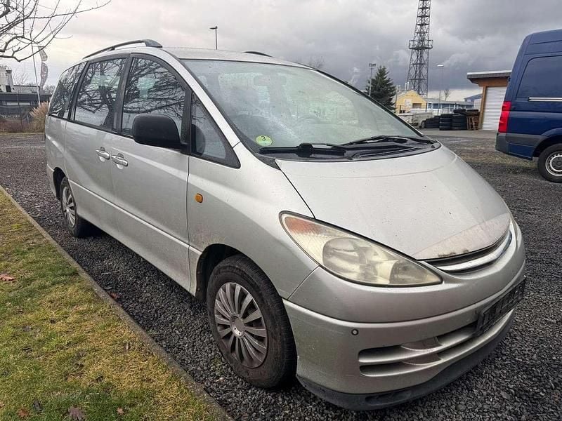 Gebraucht Toyota Previa Executive 116 PS (85 kW) 2001 Silber Van / Kleinbus