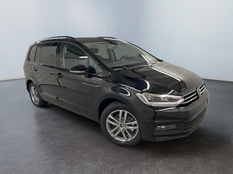 Schwarz Neu 2025 VW Touran Comfortline Van / Kleinbus | 37.164 € (Fairer Preis) - Bild 1/4