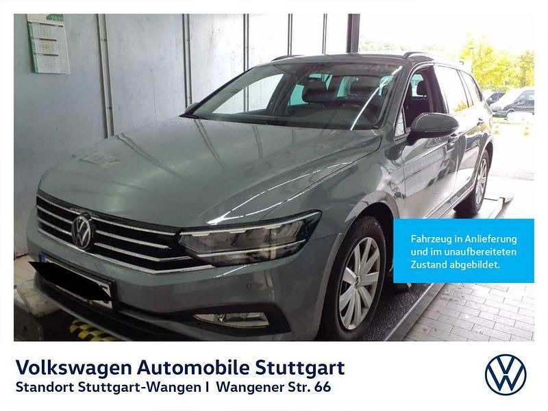 Mondsteingrau Gebraucht 2022 VW Passat Kombi | 25.930 € (Fairer Preis) - Bild 1/4
