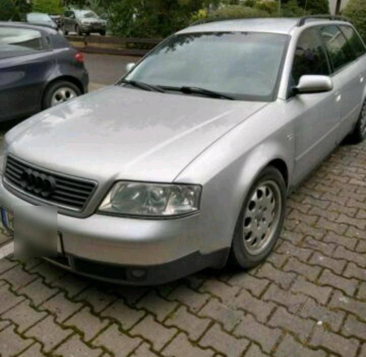 Silber Gebraucht 2000 Audi A6 Kombi | 1.800 € - Bild 1/4