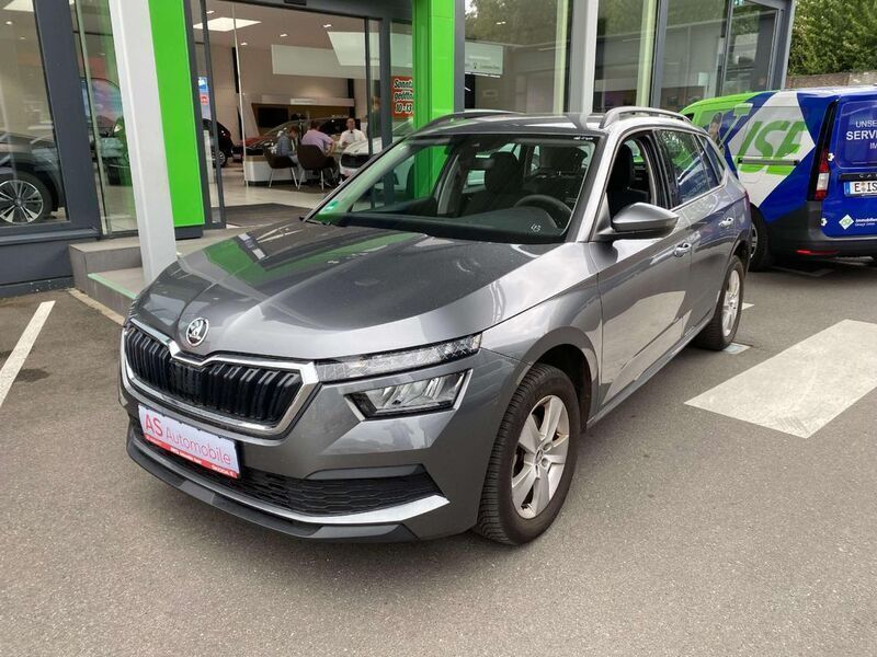 Grey (metallic) Gebraucht 2022 Skoda Kamiq Active SUV | 20.880 € (Guter Preis) - Bild 1/4