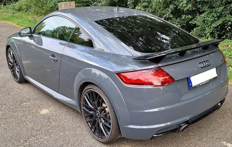 Gebraucht Audi TT Competition 230 PS (169 kW) 2017 Grau Coupé