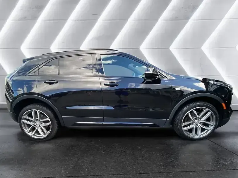 Gebraucht Cadillac XT4 230 PS (169 kW) 2022 Othercolor SUV