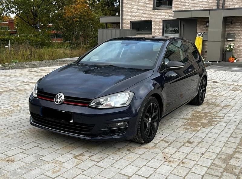 Blau Gebraucht 2011 VW Golf VI Kleinwagen | 5.000 € (Superpreis) - Bild 1/4