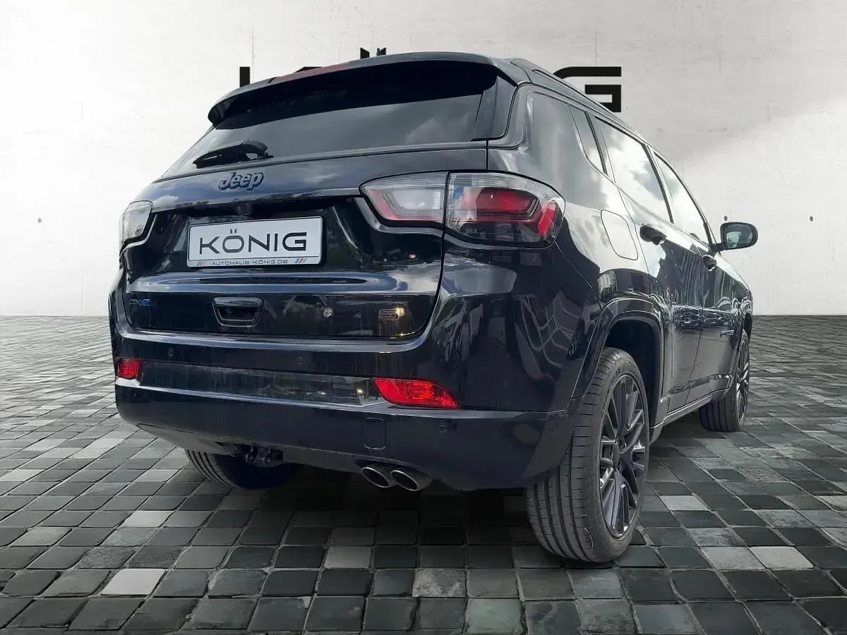 Occasion Jeep Compass 180 ch (132 kW) 2022 Noir SUV