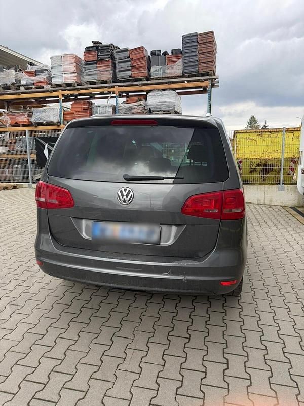 Gebraucht VW Sharan 140 PS (102 kW) 2012 Grau Van / Kleinbus