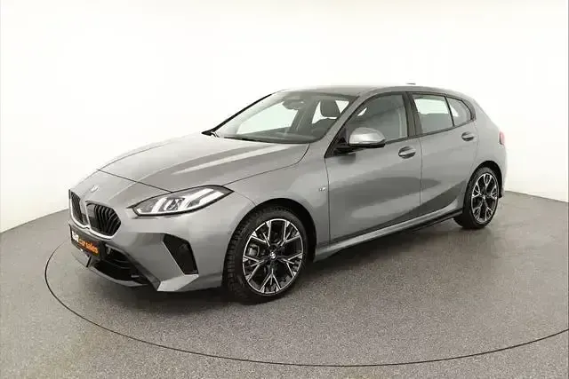 Gebraucht BMW 120 M Sport 170 PS (125 kW) 2025 Grau Kleinwagen