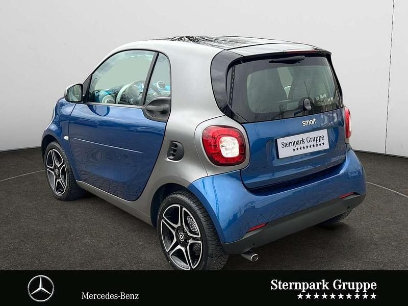 Gebraucht Smart ForTwo Coupé Proxy 71 PS (52 kW) 2017 Midnight blue Coupé