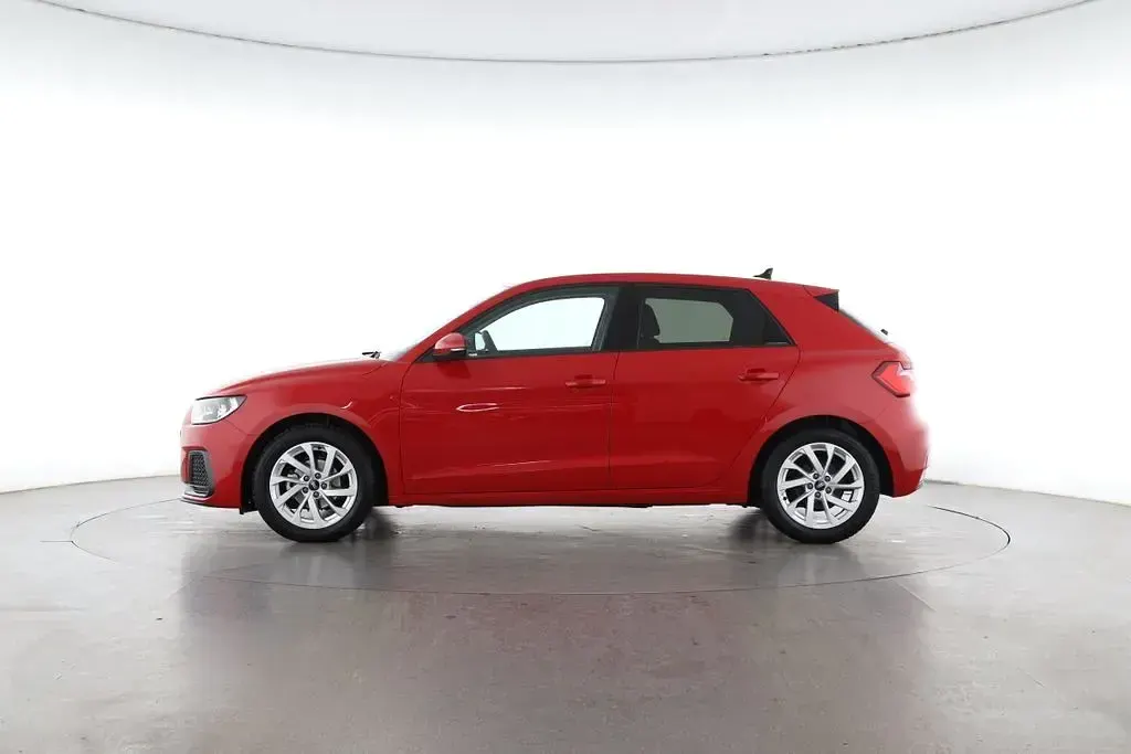 Gebraucht Audi A1 Sportback Advanced 95 PS (69 kW) 2025 Progressivrot Kleinwagen
