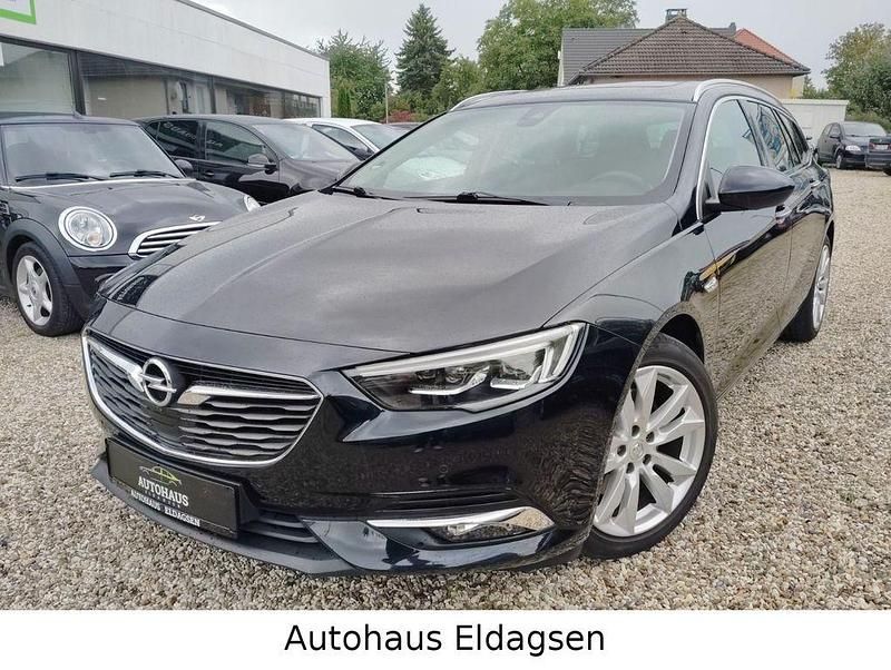Blau Gebraucht 2017 Opel Insignia Kombi | 15.990 € (Fairer Preis) - Bild 1/4