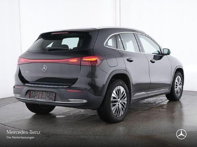 Schwarz Gebraucht 2024 Mercedes EQA250 Advanced SUV | 34.990 € (Fairer Preis) - Bild 1/4