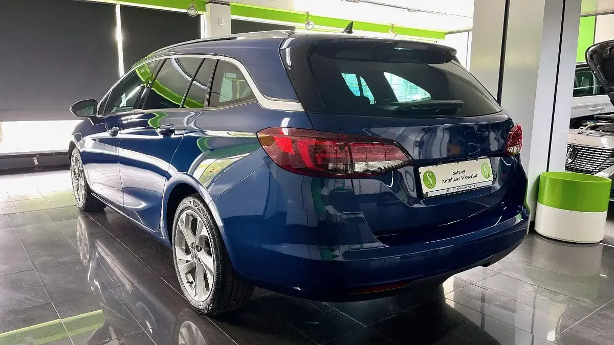 Gebraucht Opel Astra Elegance 122 PS (89 kW) 2019 Blau Kombi