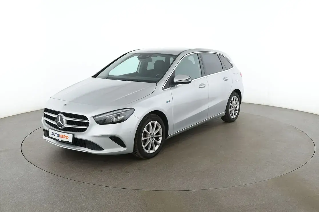 Gebraucht Mercedes B250 Progressive 102 PS (75 kW) 2020 Kleinwagen