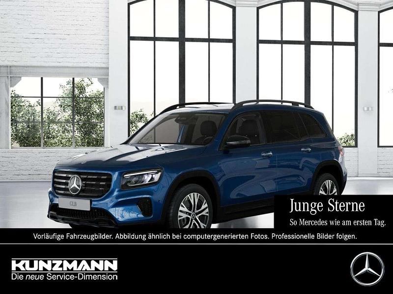 Gebraucht Mercedes GLB220 Progressive 190 PS (139 kW) 2024 Spektralblau metallic SUV