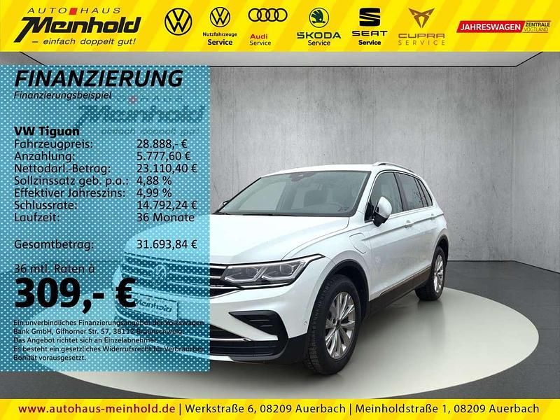 Weiß Gebraucht 2022 VW Tiguan Elegance SUV | 28.888 € (Guter Preis) - Bild 1/2