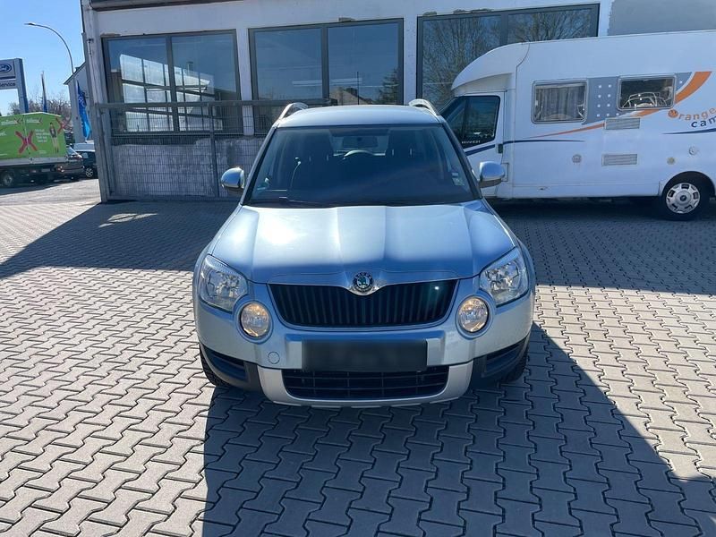 Gebraucht Skoda Roomster Elegance 105 PS (77 kW) 2013 Blau Van / Kleinbus