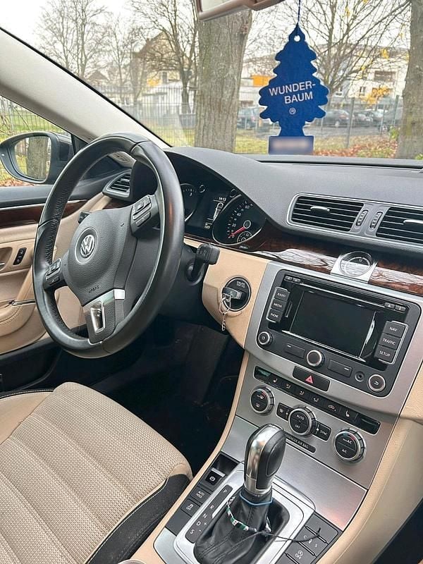 Gebraucht VW CC 177 PS (130 kW) 2014 Braun Limousine