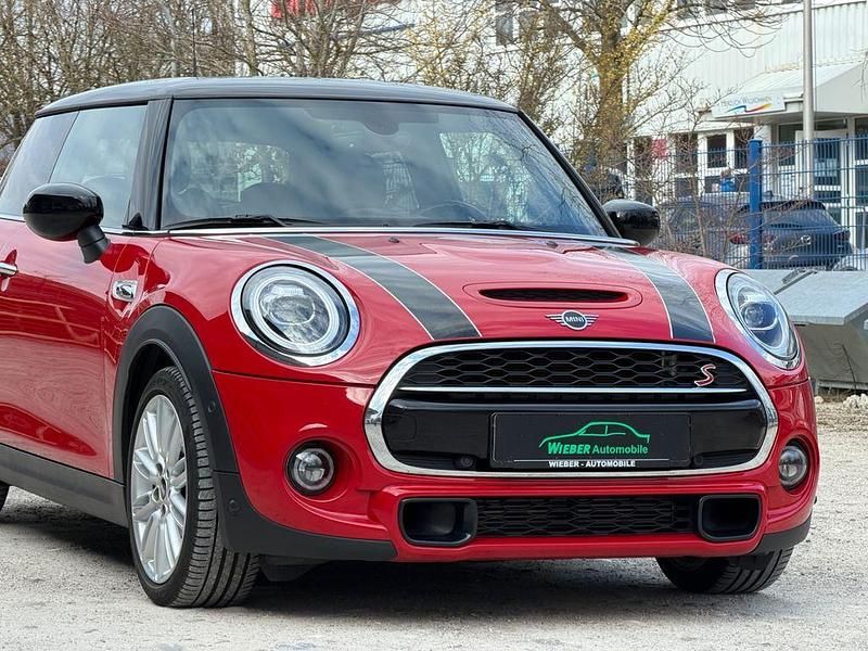 Gebraucht Mini Cooper 178 PS (130 kW) 2020 Rot Kleinwagen