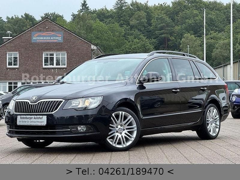 Schwarz Gebraucht 2014 Skoda Superb Ambition Kombi | 9.550 € (Fairer Preis) - Bild 1/4