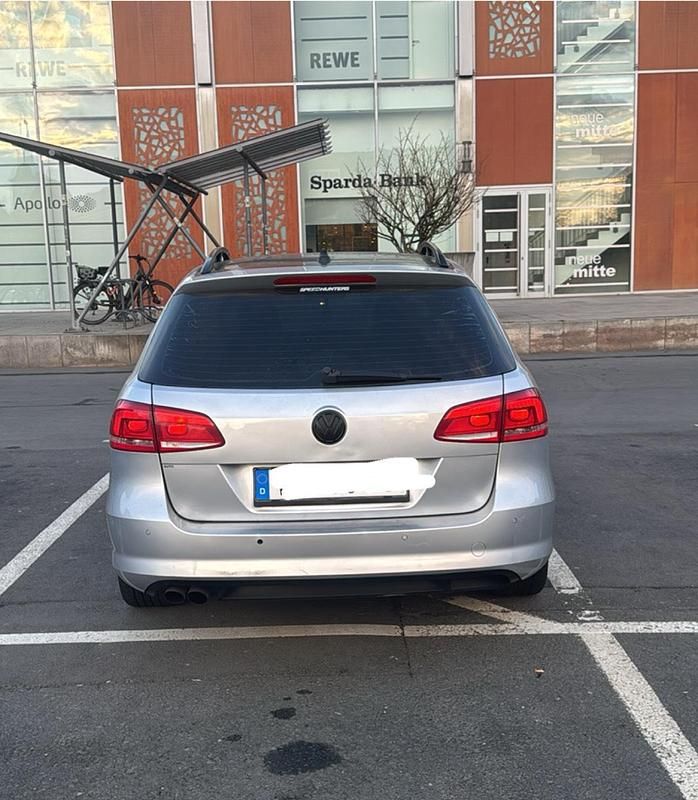 Gebraucht VW Passat 140 PS (102 kW) 2014 Grau Kombi