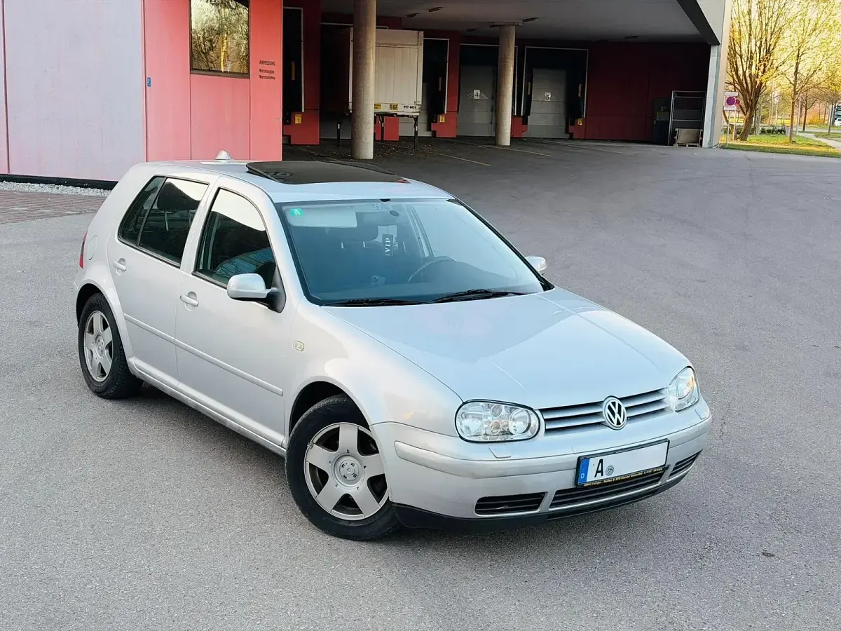 Gebraucht VW Golf IV 2000 Silber Limousine