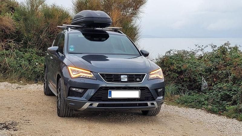 Grau Gebraucht 2019 Seat Ateca 4Drive SUV | 26.500 € (Etwas zu teuer) - Bild 1/4