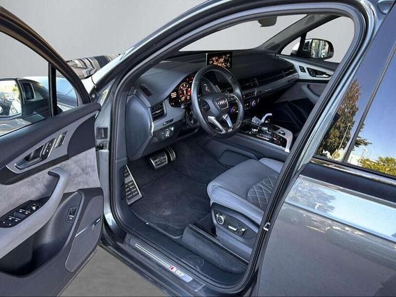 Gebraucht Audi V8 Ambiente 2019 Andere Limousine