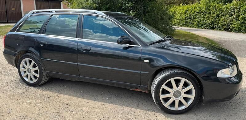 Schwarz Gebraucht 2001 Audi A4 S-Line Kombi | 2.190 € (Guter Preis) - Bild 1/4