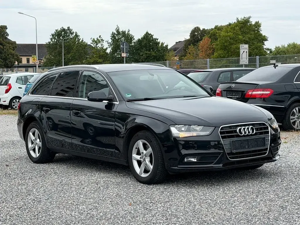 Gebraucht Audi A4 Ambiente 150 PS (110 kW) 2013 Schwarz Kombi
