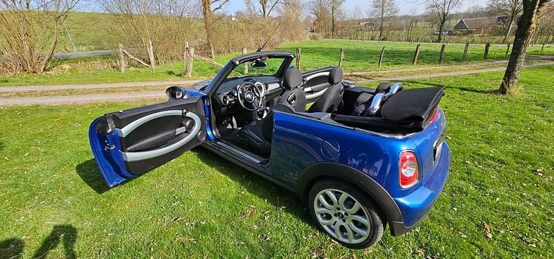 Gebraucht Mini Cooper Cabriolet 122 PS (89 kW) 2014 Blau Cabrio
