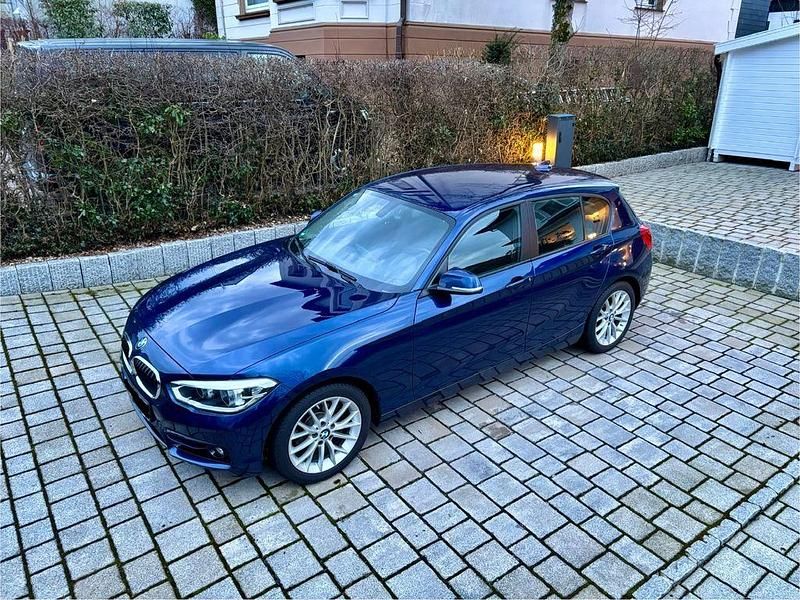 Gebraucht BMW 120 Sport Line 184 PS (135 kW) 2016 Blau Kleinwagen