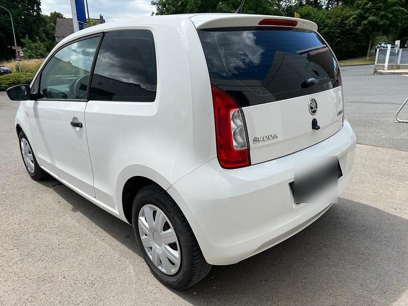 Weiß Gebraucht 2012 Skoda Citigo Kleinwagen | 2.500 € (Guter Preis) - Bild 1/4