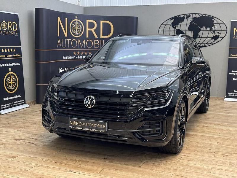 Grenadillschwarz met (metallic) Gebraucht 2023 VW Touareg Style SUV | 57.899 € (Fairer Preis) - Bild 1/3